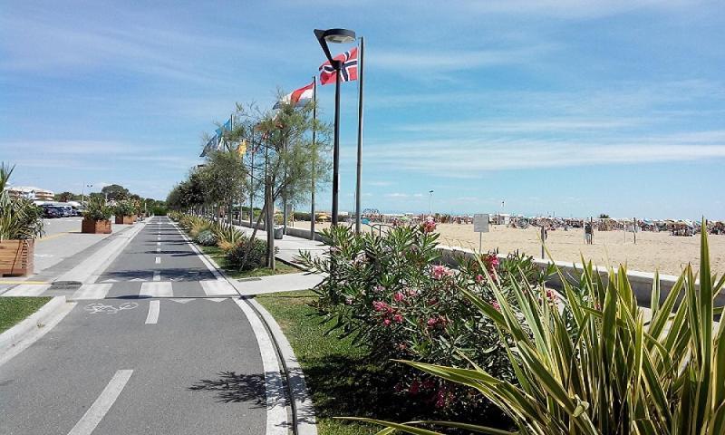 Condominio Bel Sole Bibione Eksteriør bilde